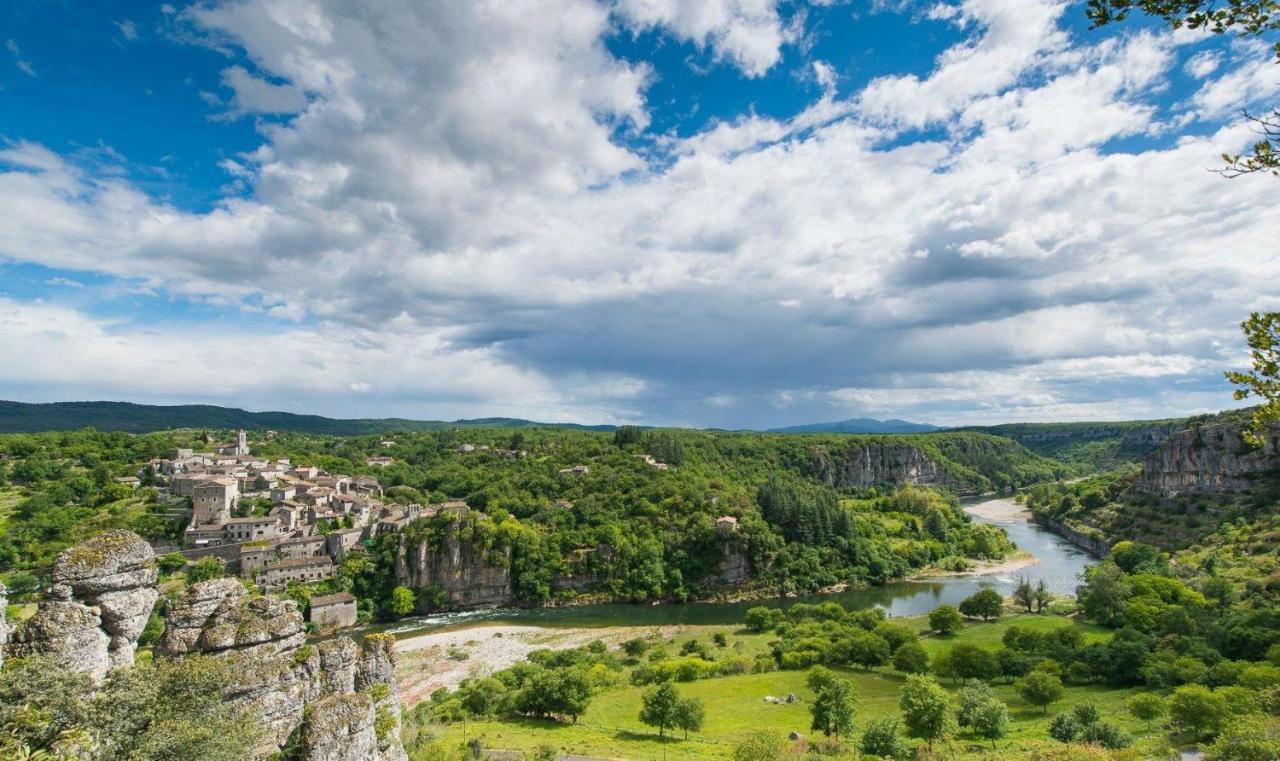 Gîtes Château de la Selve Grospierres Exterior foto
