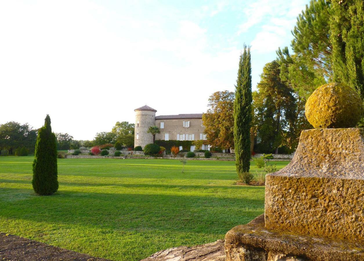 Gîtes Château de la Selve Grospierres Exterior foto